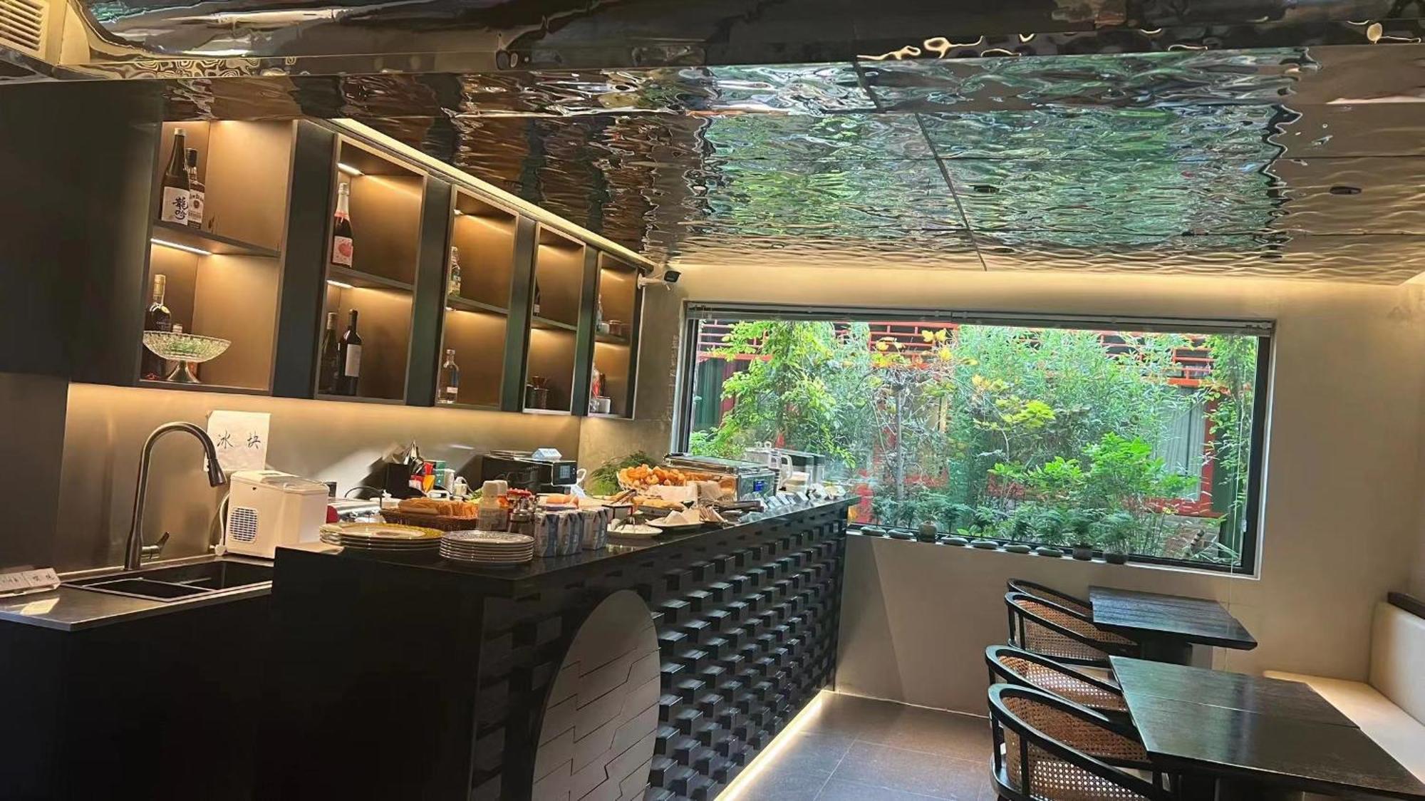 Xinxiang Yayuan Beijing Sihe Courtyard With Sky Garden Terrace Near Tiananmen Square Forbidden City Wangfujing Pedestrian Street And The Subway Bagian luar foto
